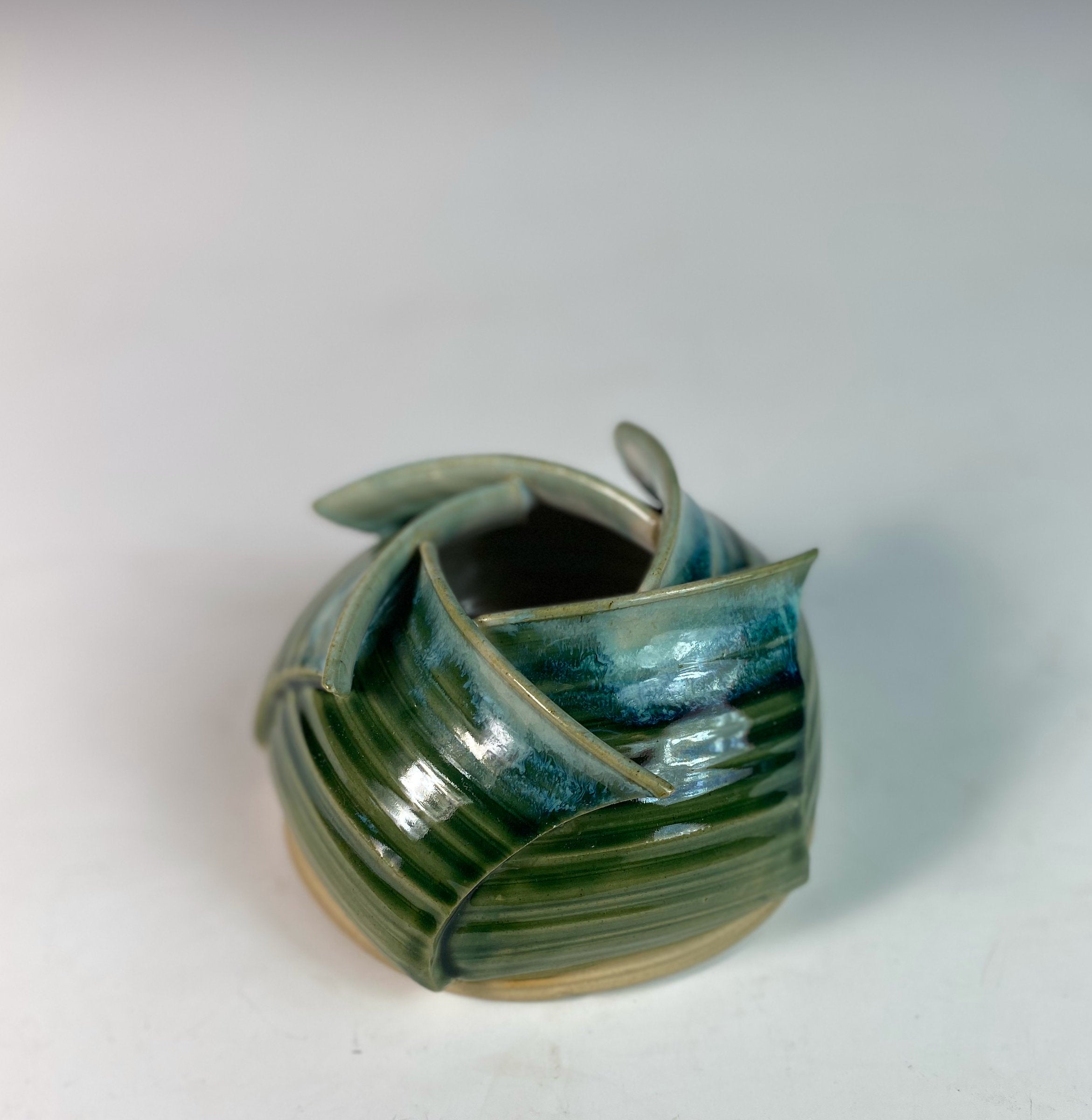 Dark Green Ikebana