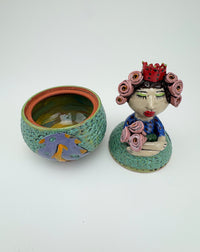 Queen Rose Jar