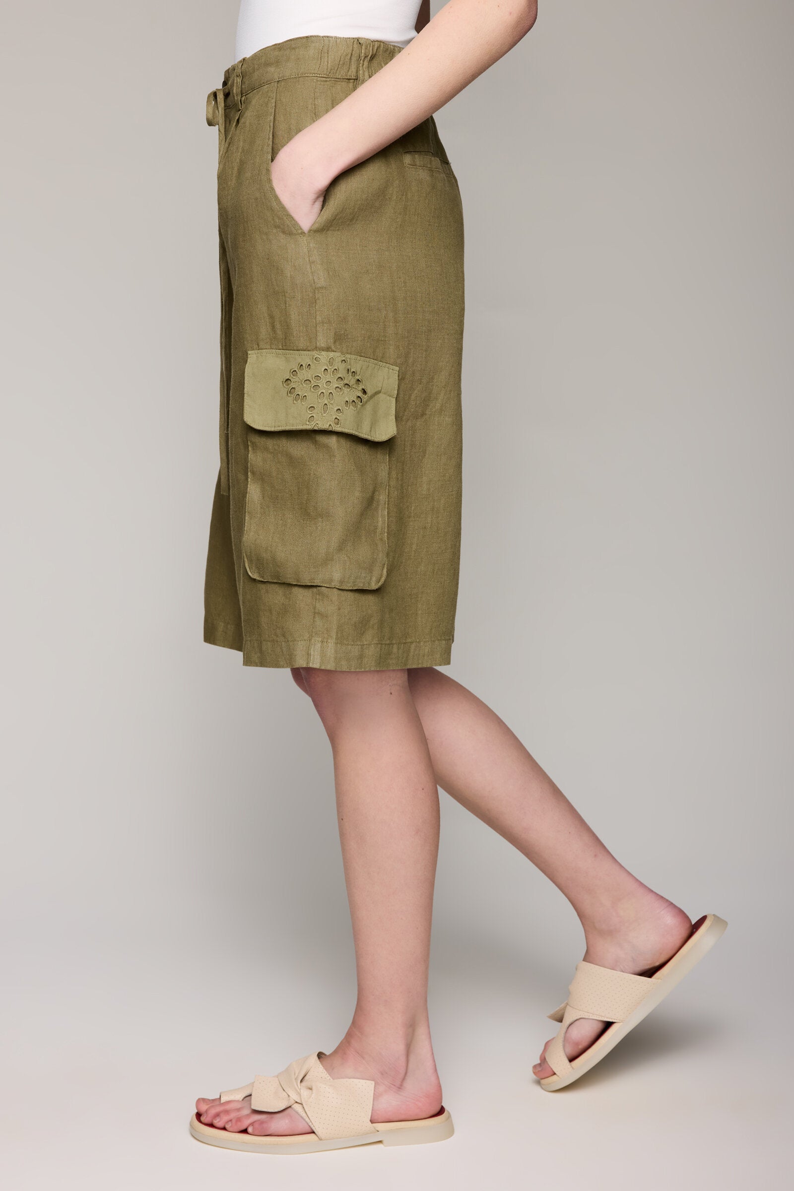 Pure Linen Eyelet Talia Short