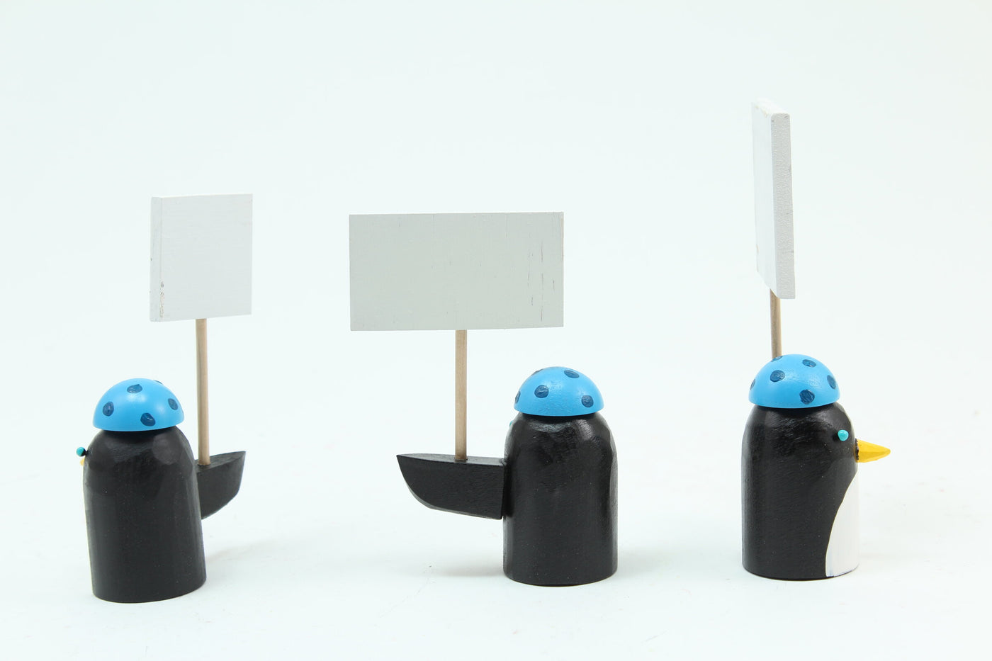 Picketing Yarmulke Penguins