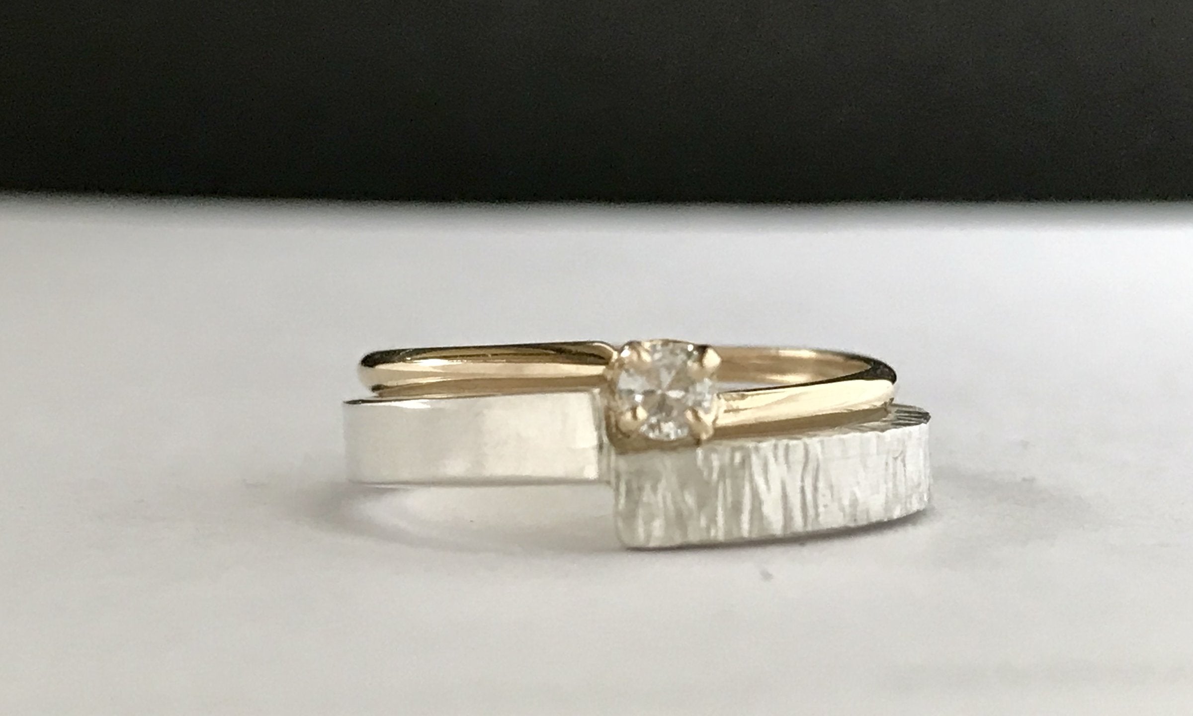 gold diamond ring with Polished and Textured Band