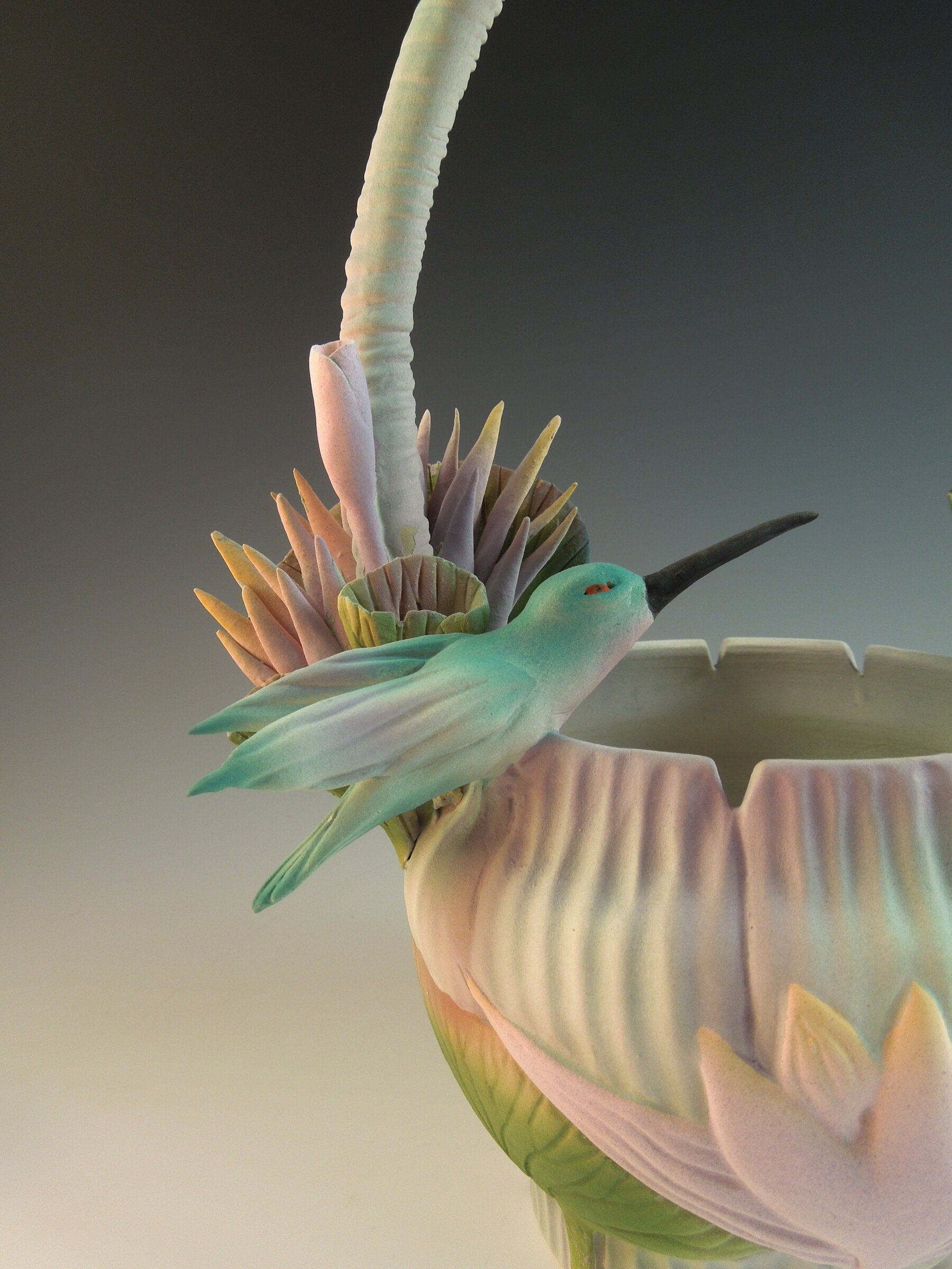 Hummingbird Waterlily Basket