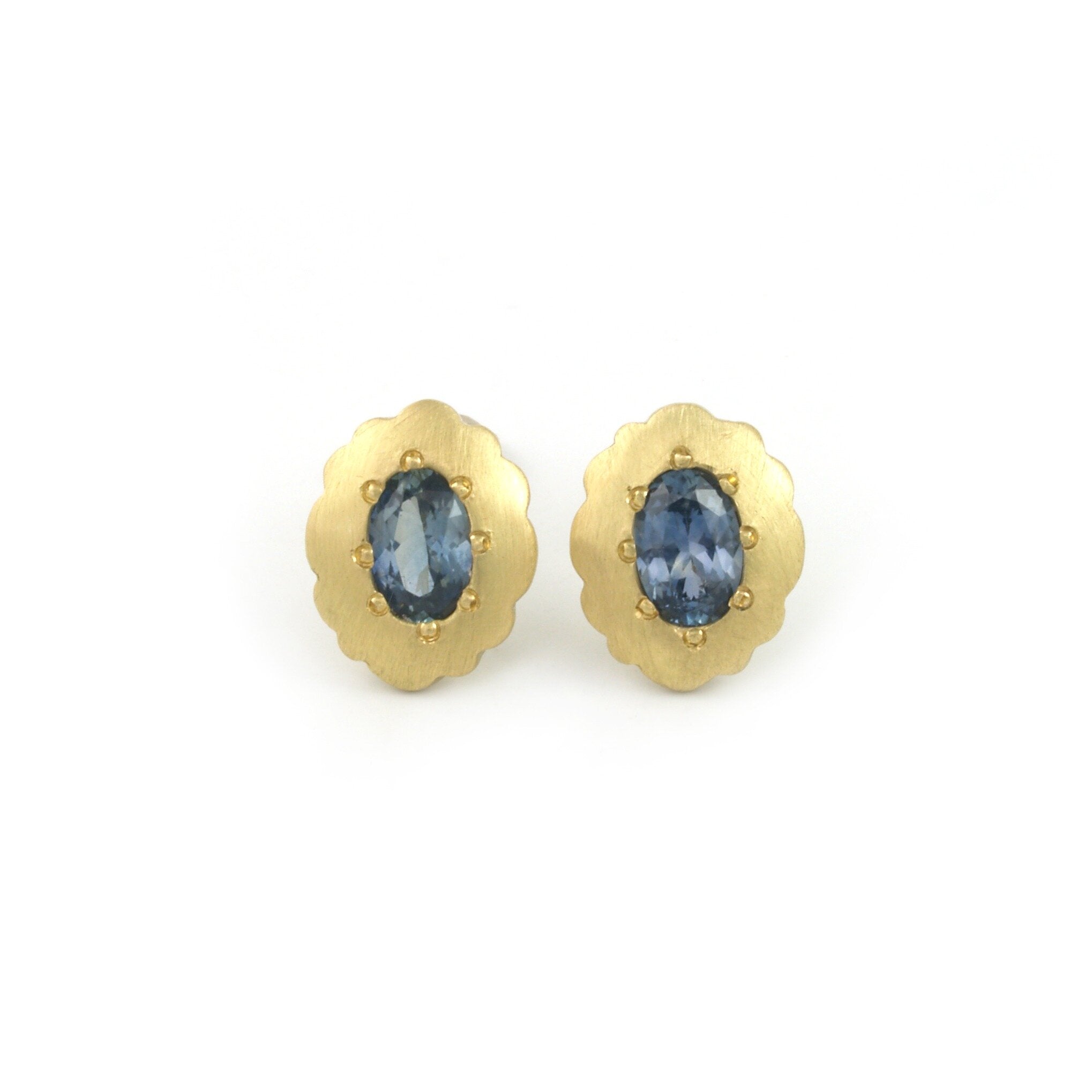 Montana Sapphire Scallop Oval Earrings