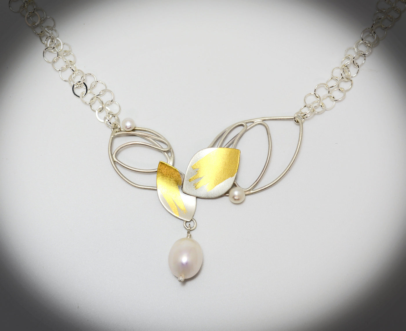 Soaring Petal Pearl Necklace