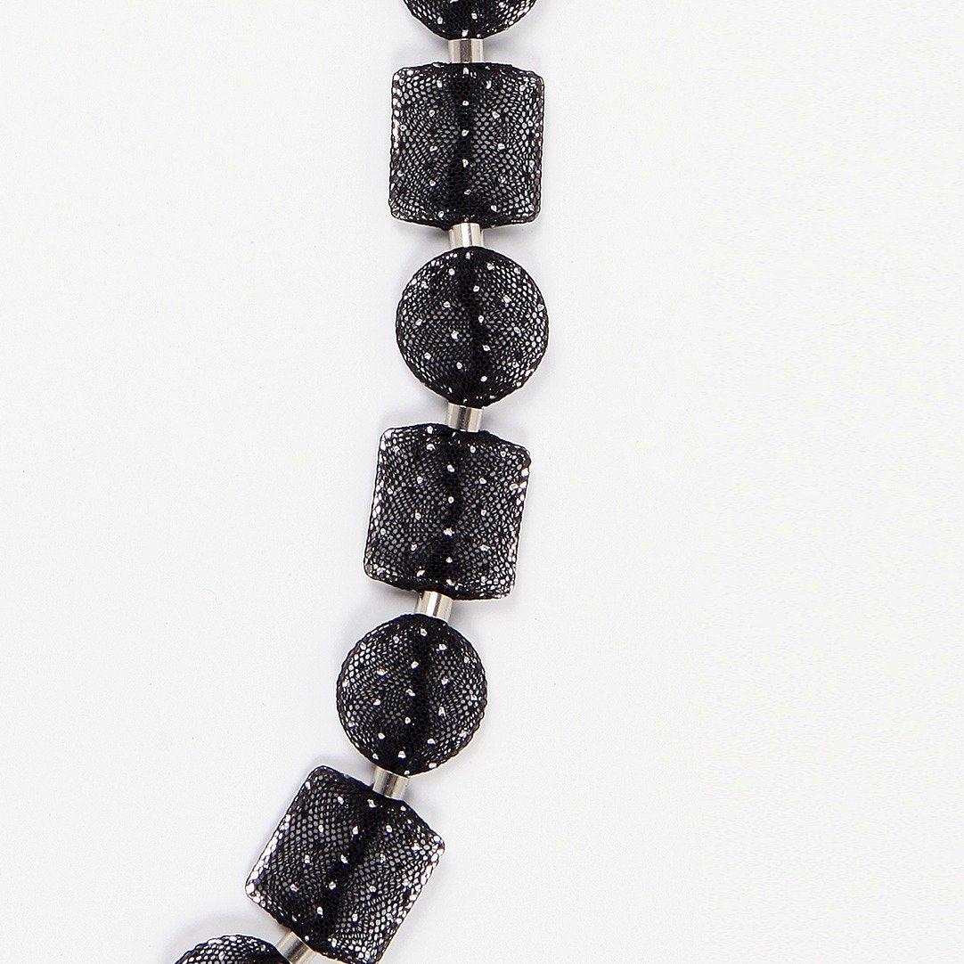 Black/Silver
