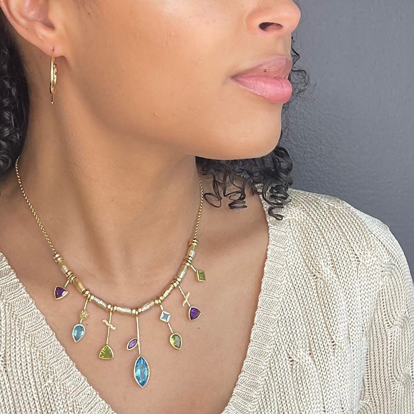 Seven Stick Edge Necklace IV