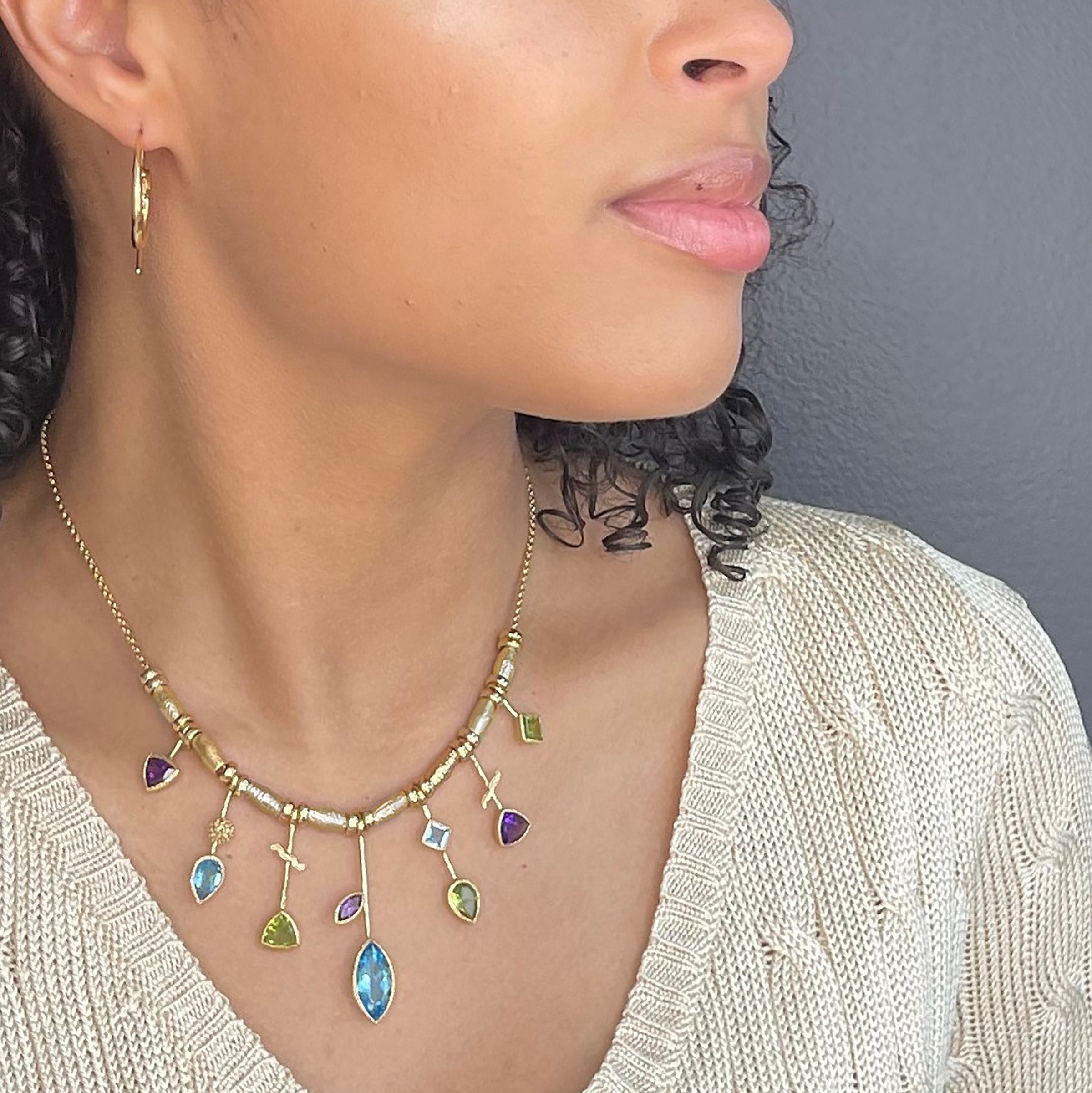 Seven Stick Edge Necklace IV