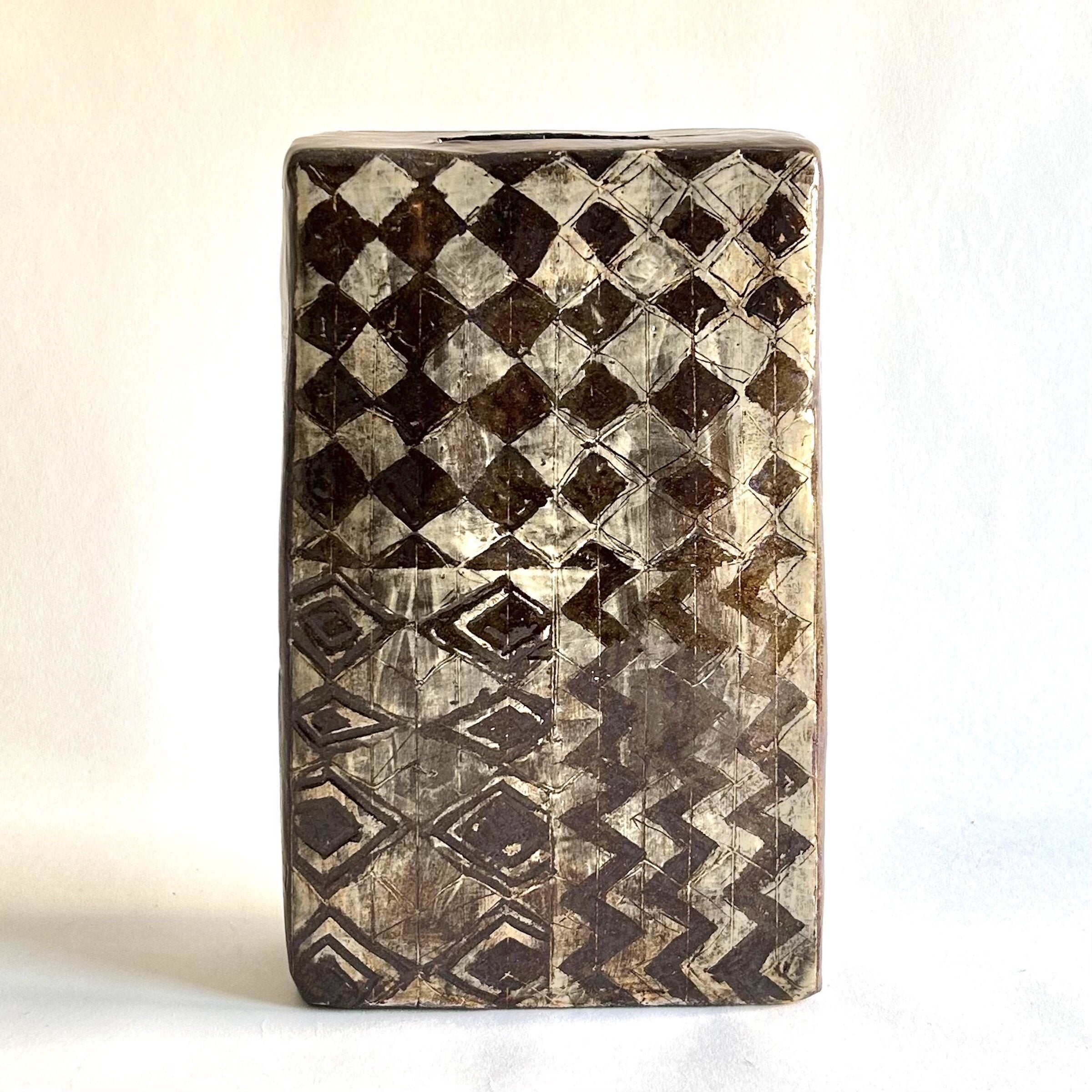 Kuba Vase