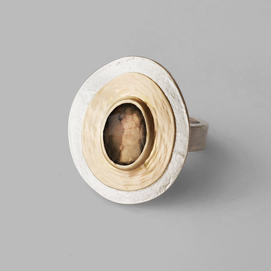 Lila Ring