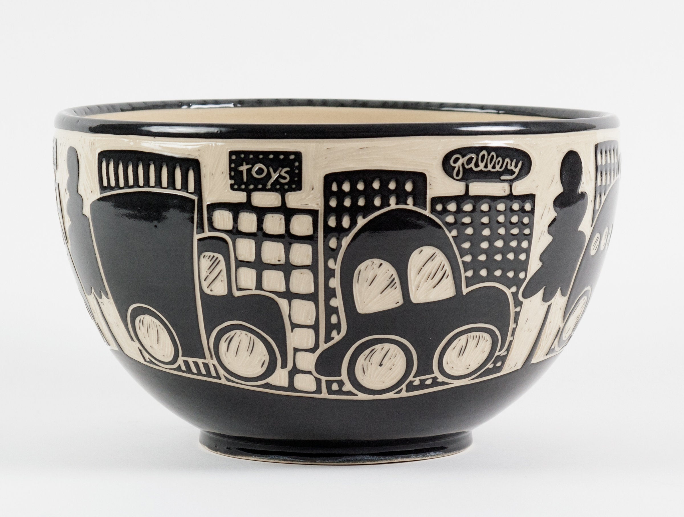 Large Giraffe in the City Bowl
