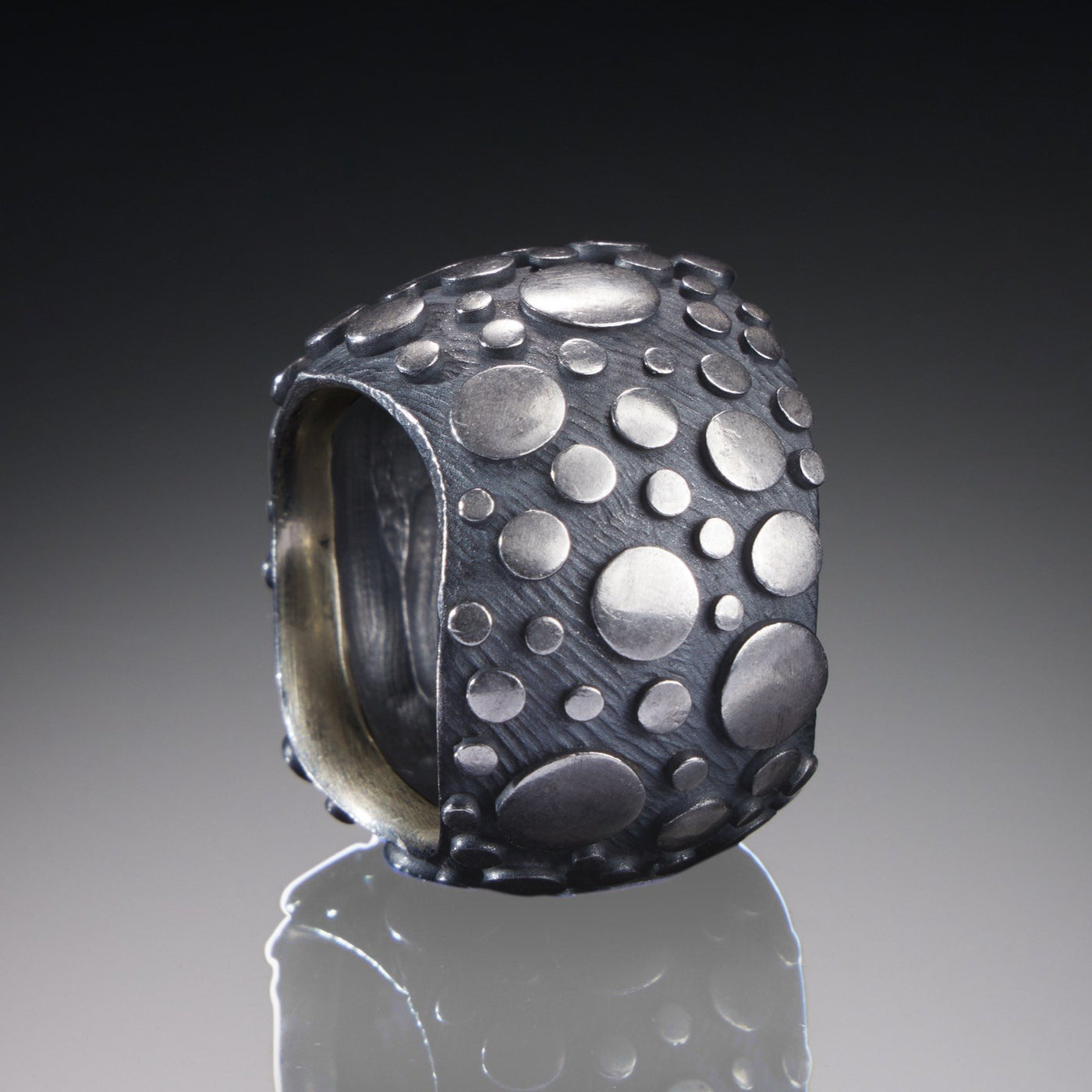 Wavy Disco Ring Wide