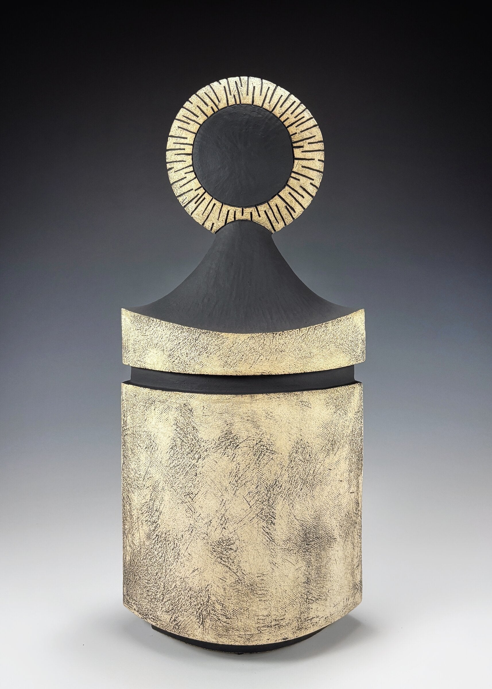 Salutation Urn II