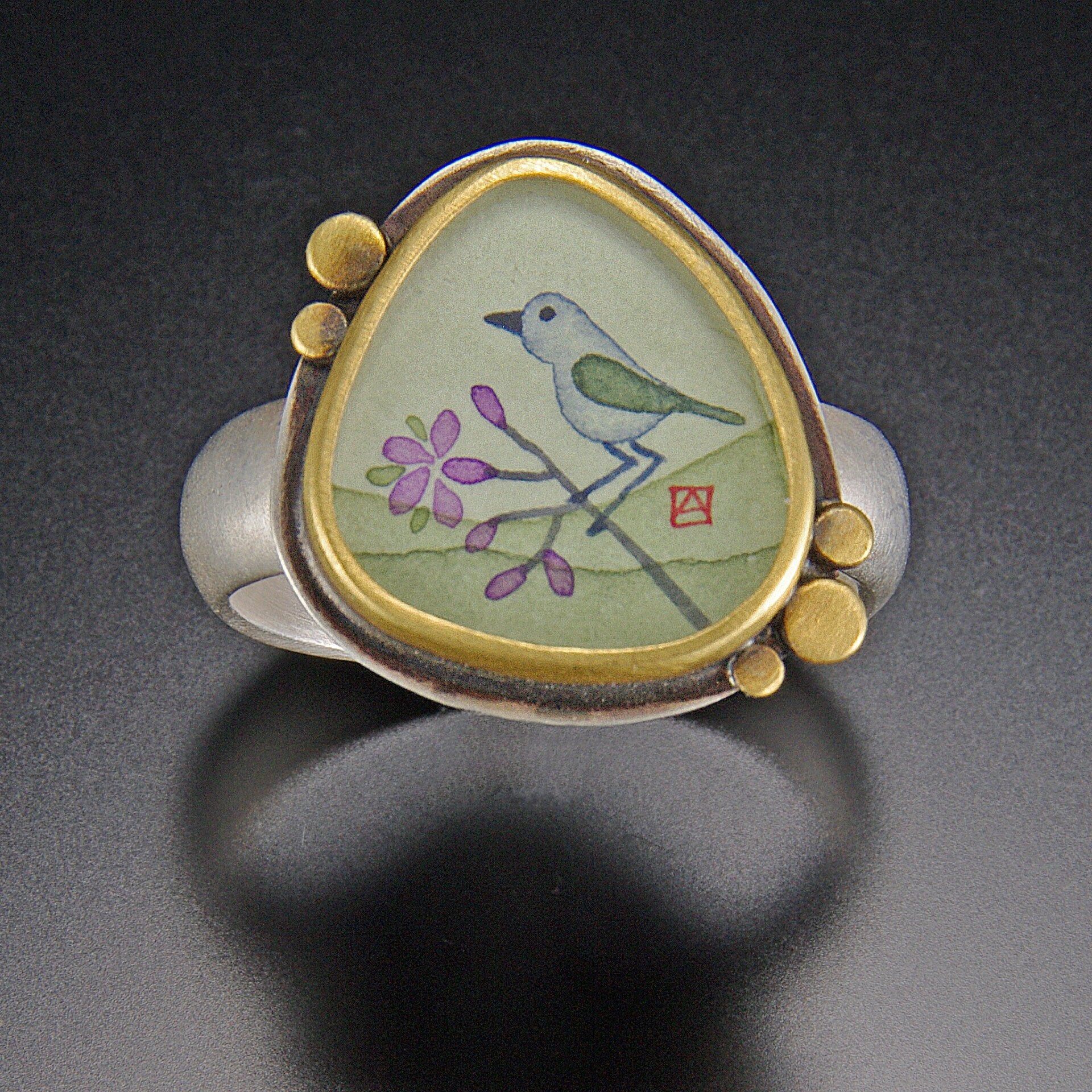 Gold Bezel | Photo by Azad Photo