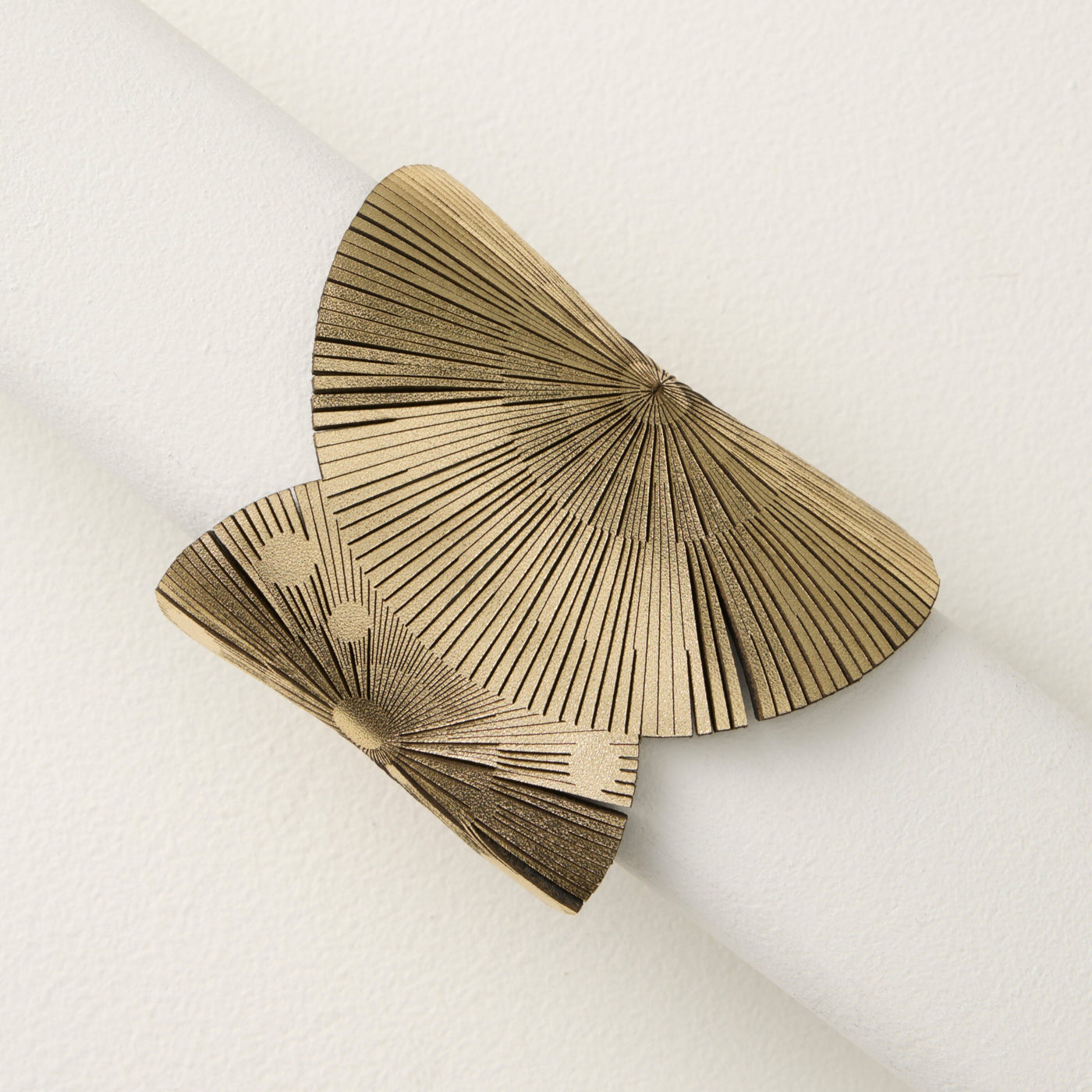 Saule Menulis Bracelet