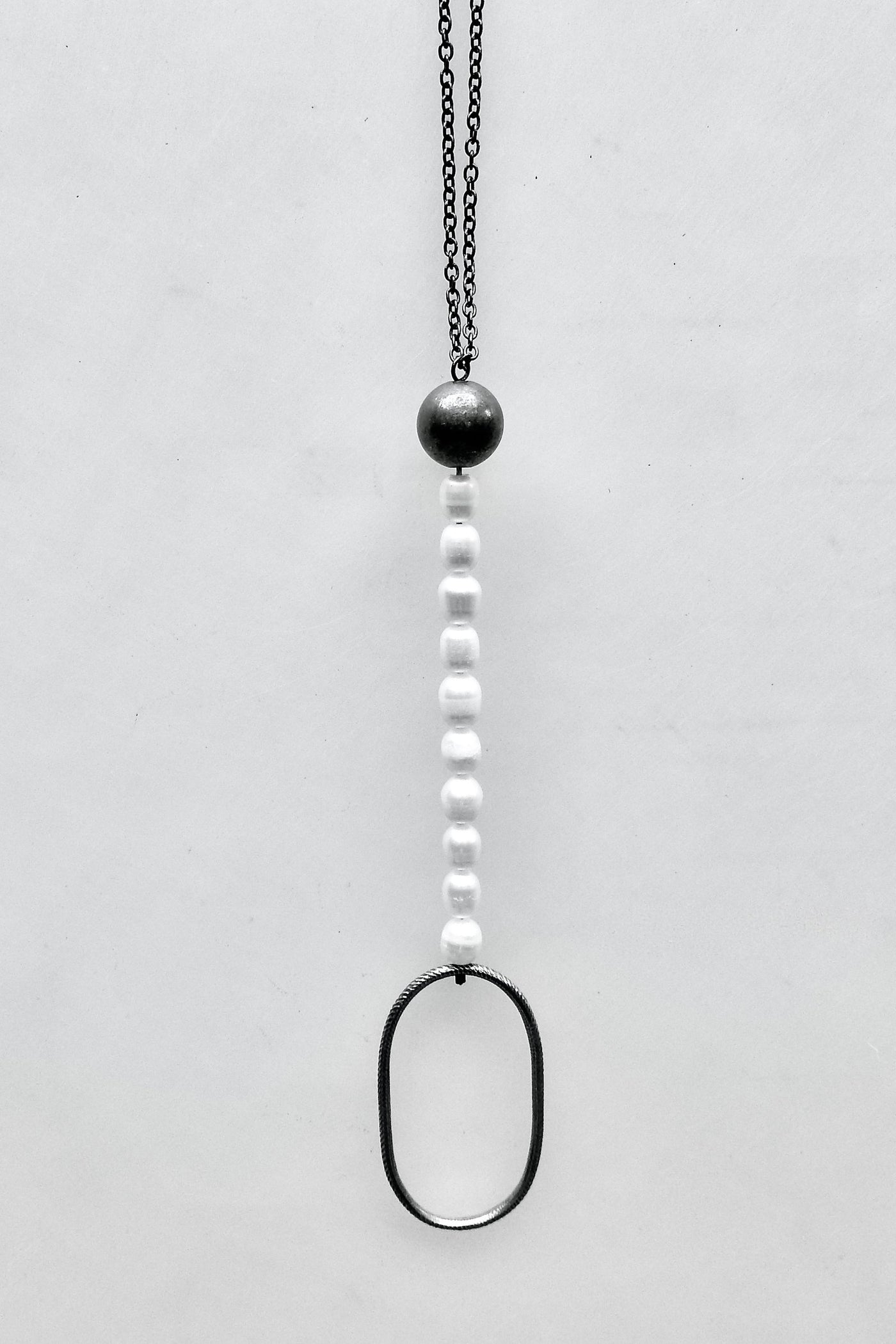 Silver and Pearls Necklace