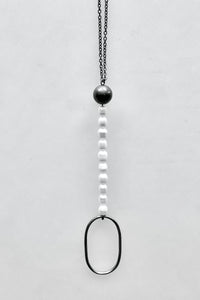 Silver and Pearls Necklace