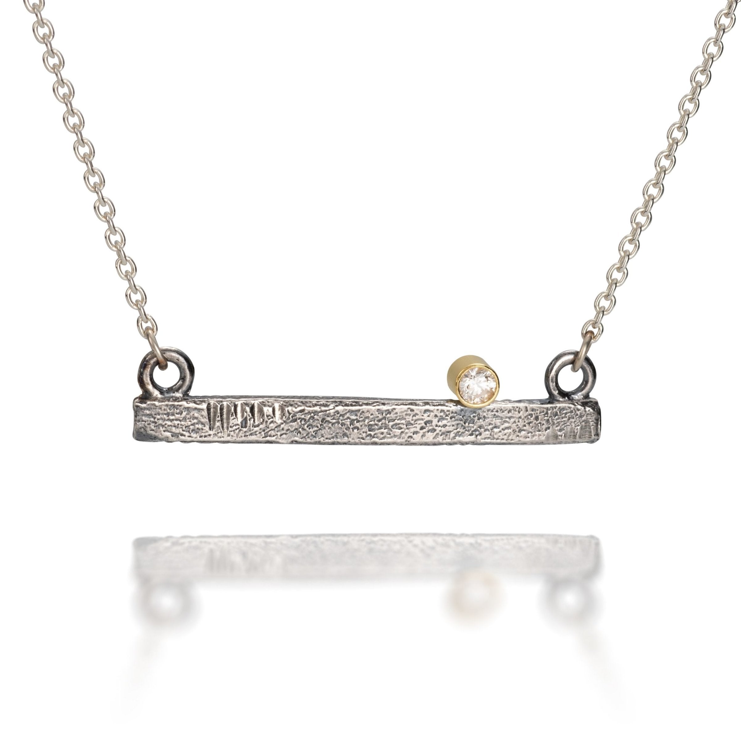 Cribstone Bar Necklace