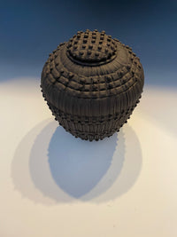 Amphora Negra Pequena