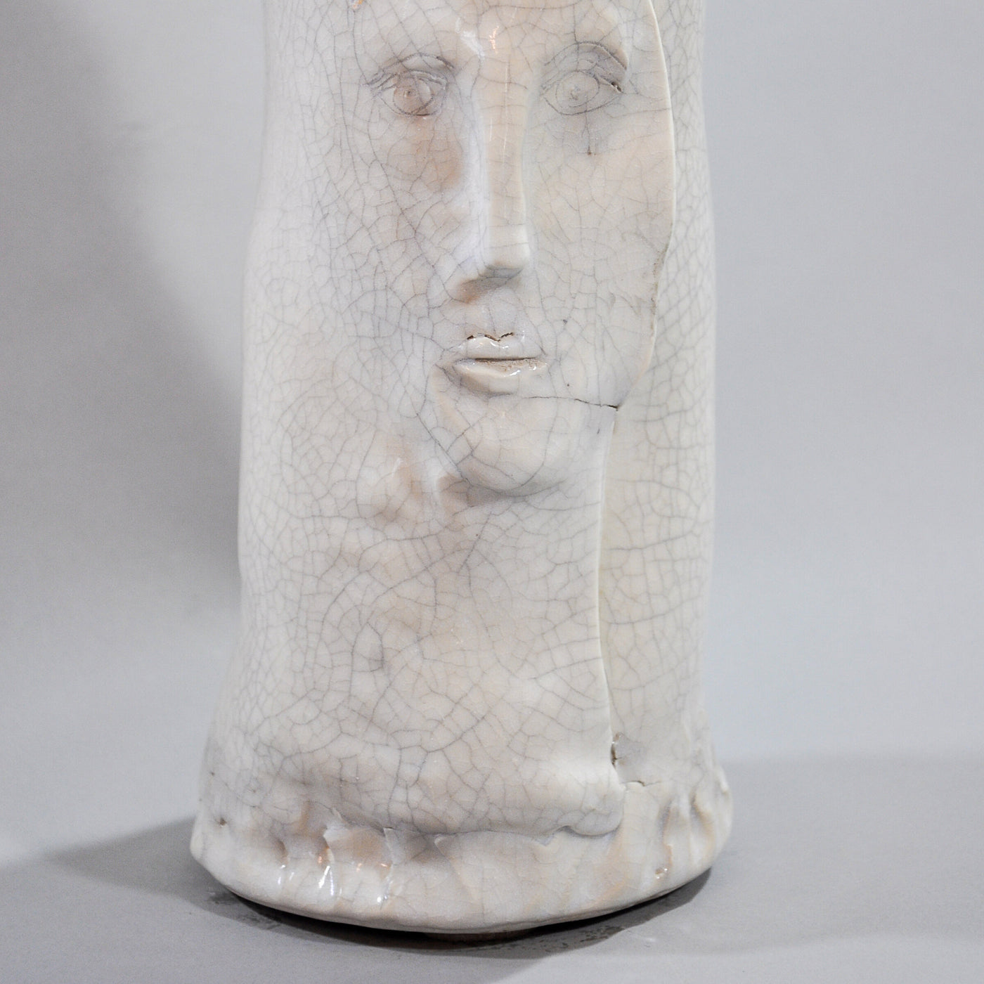 Face Vase IV