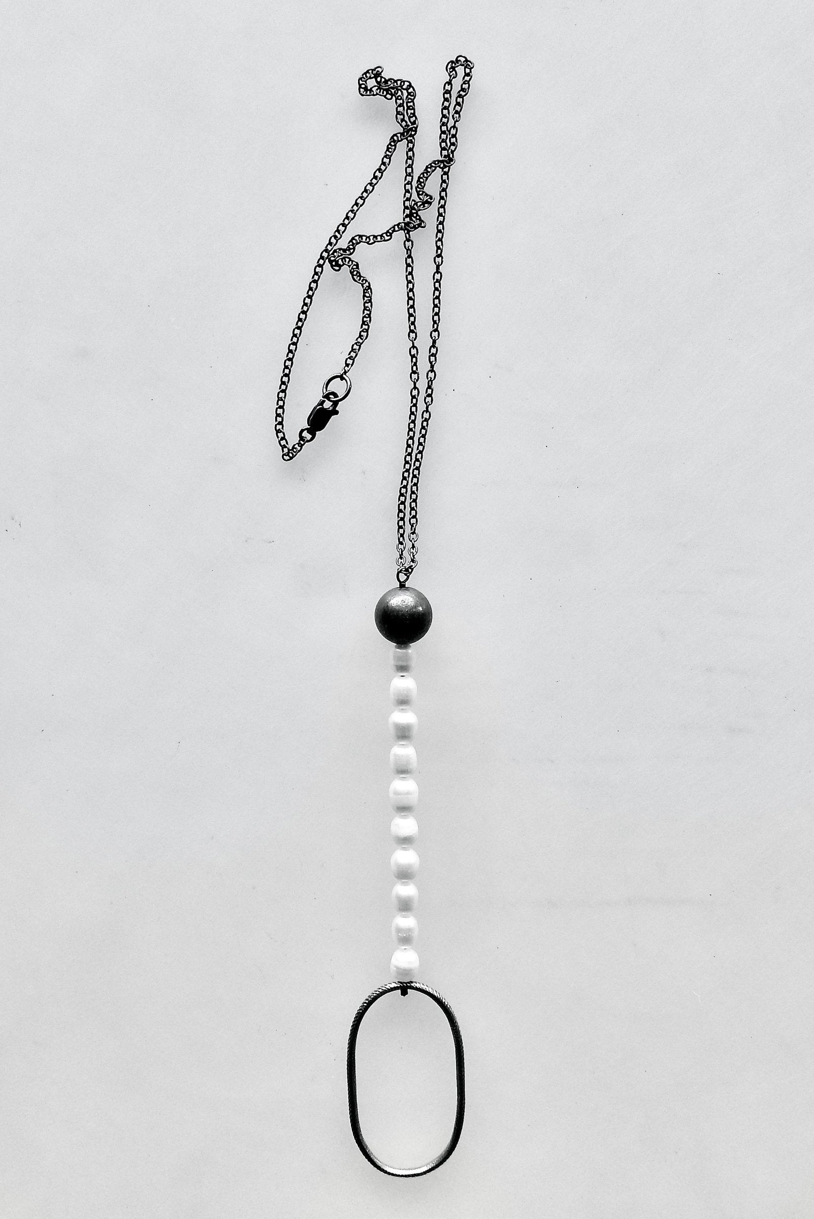 Silver and Pearls Necklace