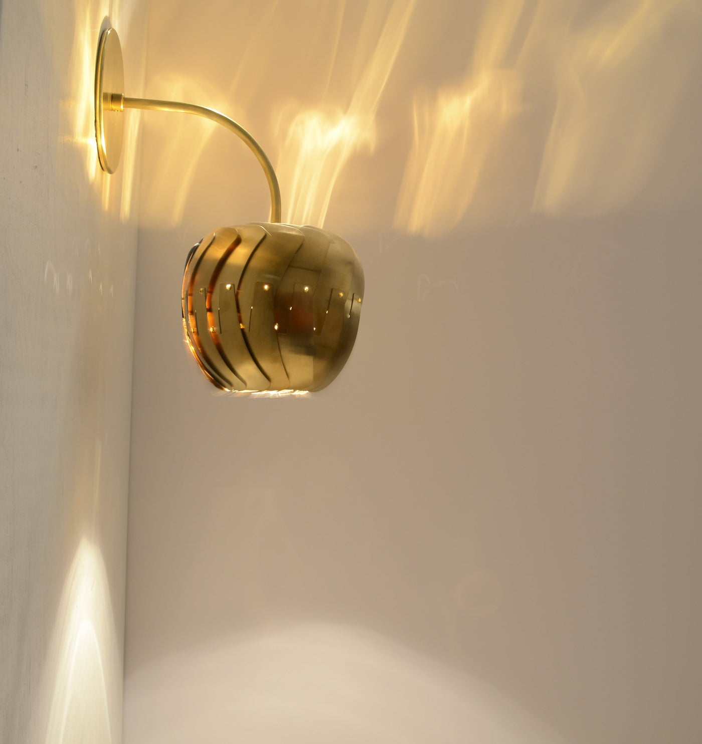 Iris Sconce