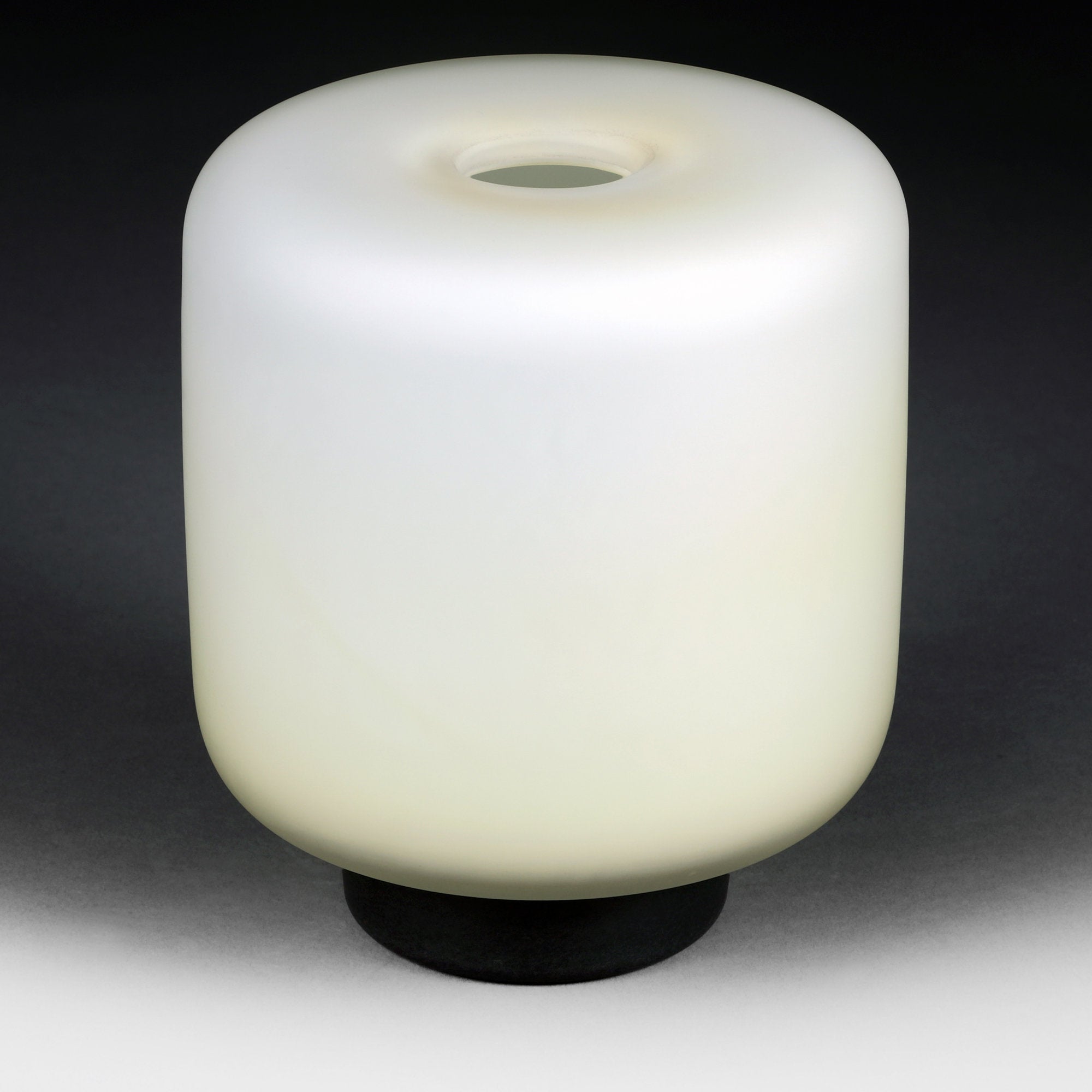 Vanilla New Life Satin Cylinder