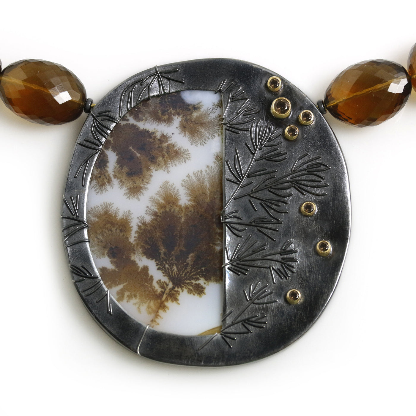 Dendritic Agate Growth Medallion