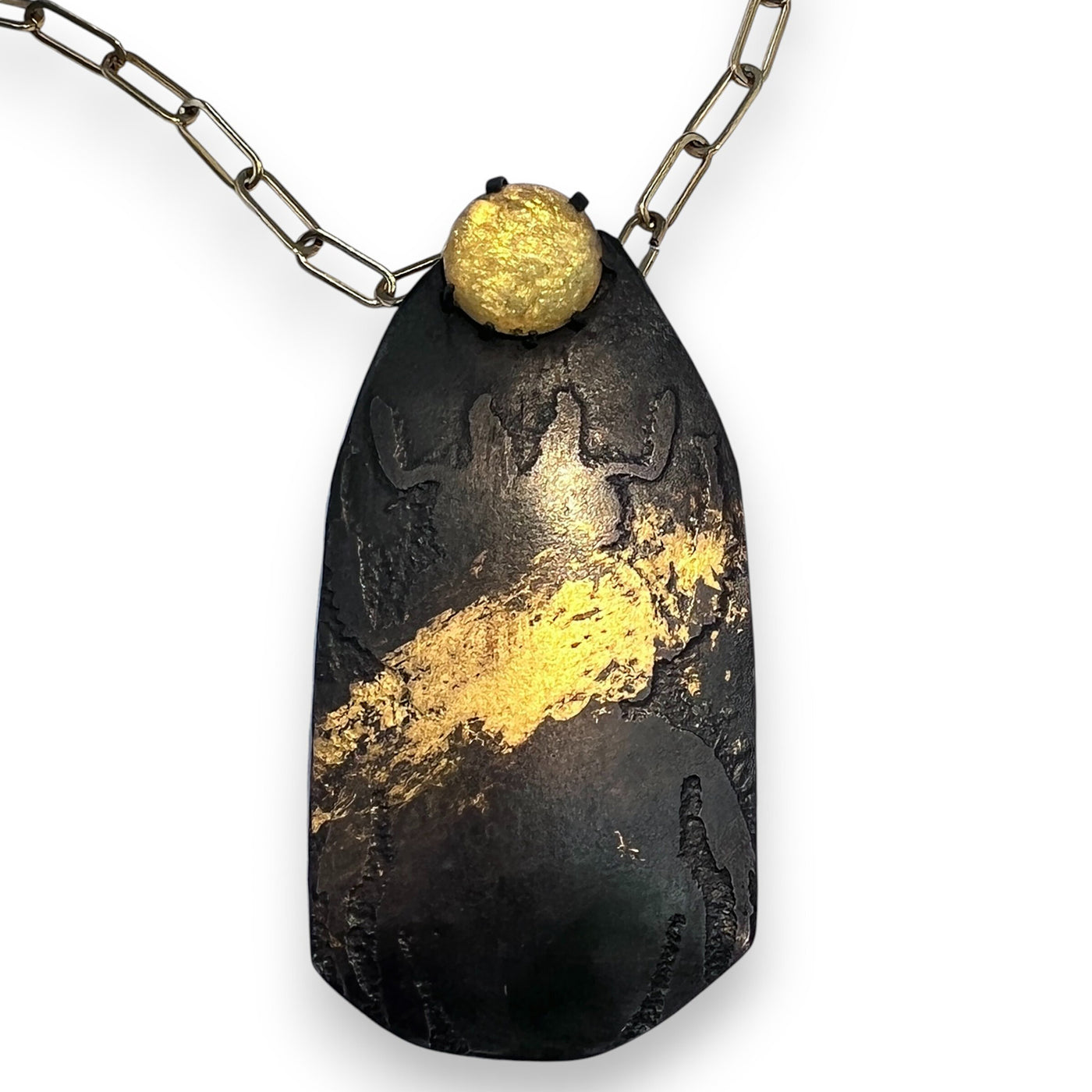Mamori Pendant