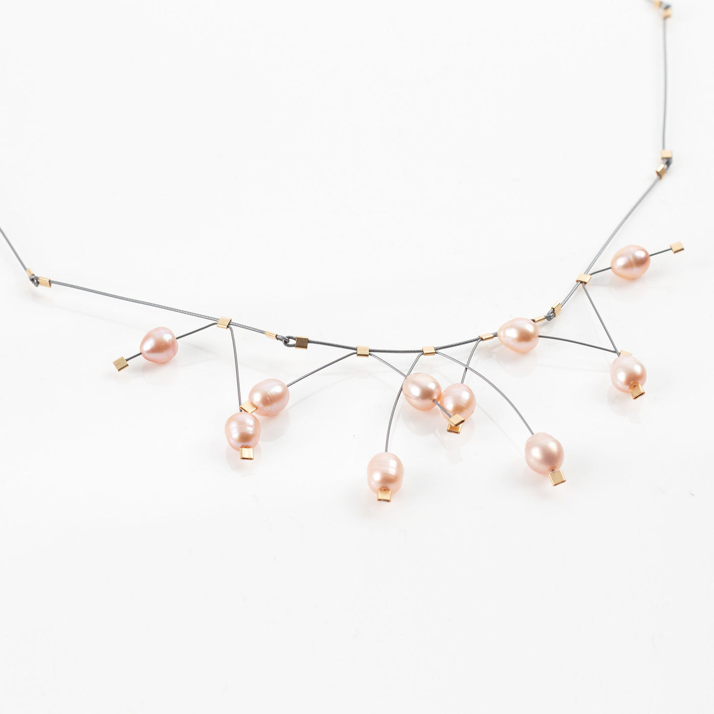 Pearl & Gunmetal Cable