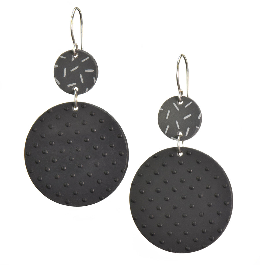 Black dots