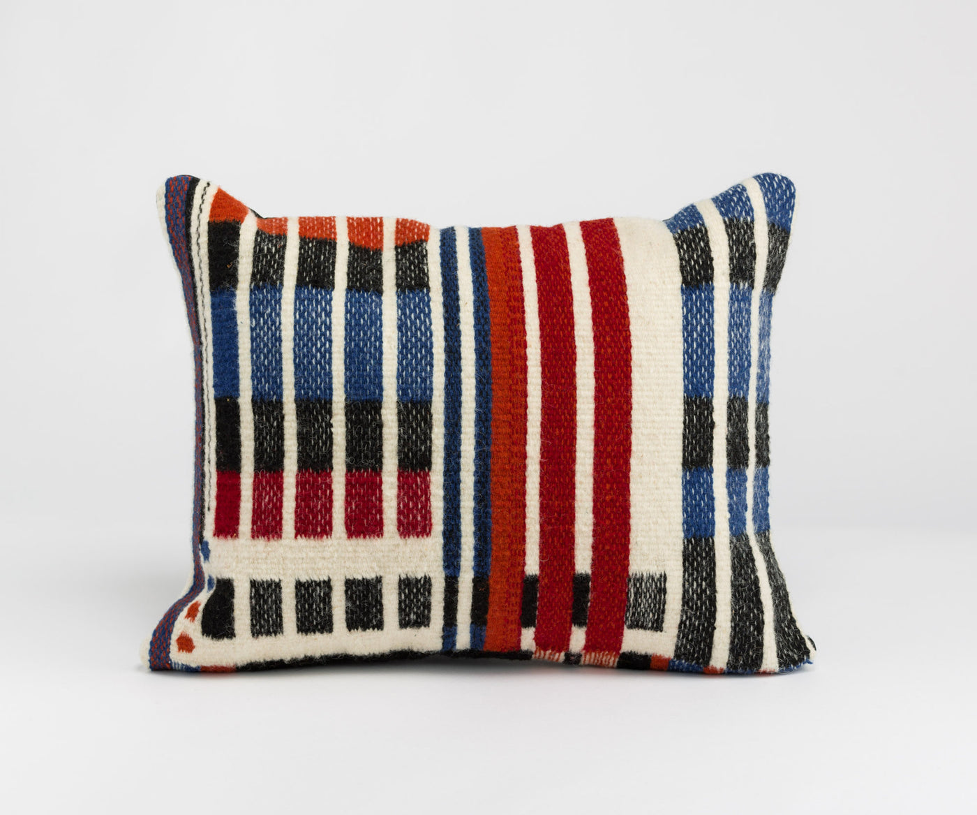 Ventanas Bauhaus Collection Pillow