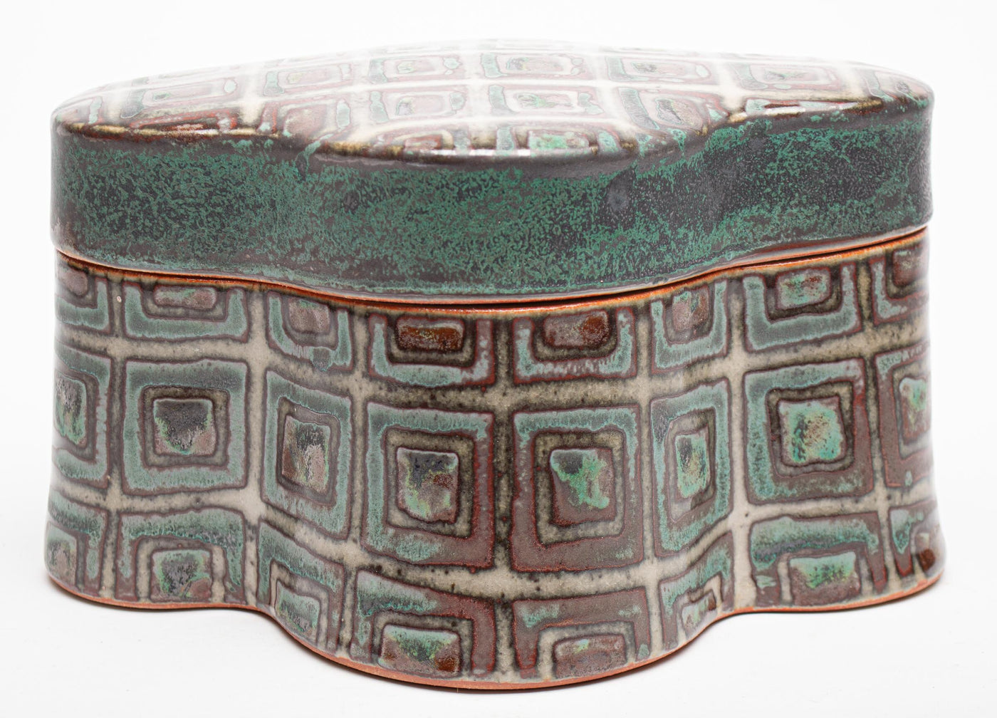 Large Lobed Box