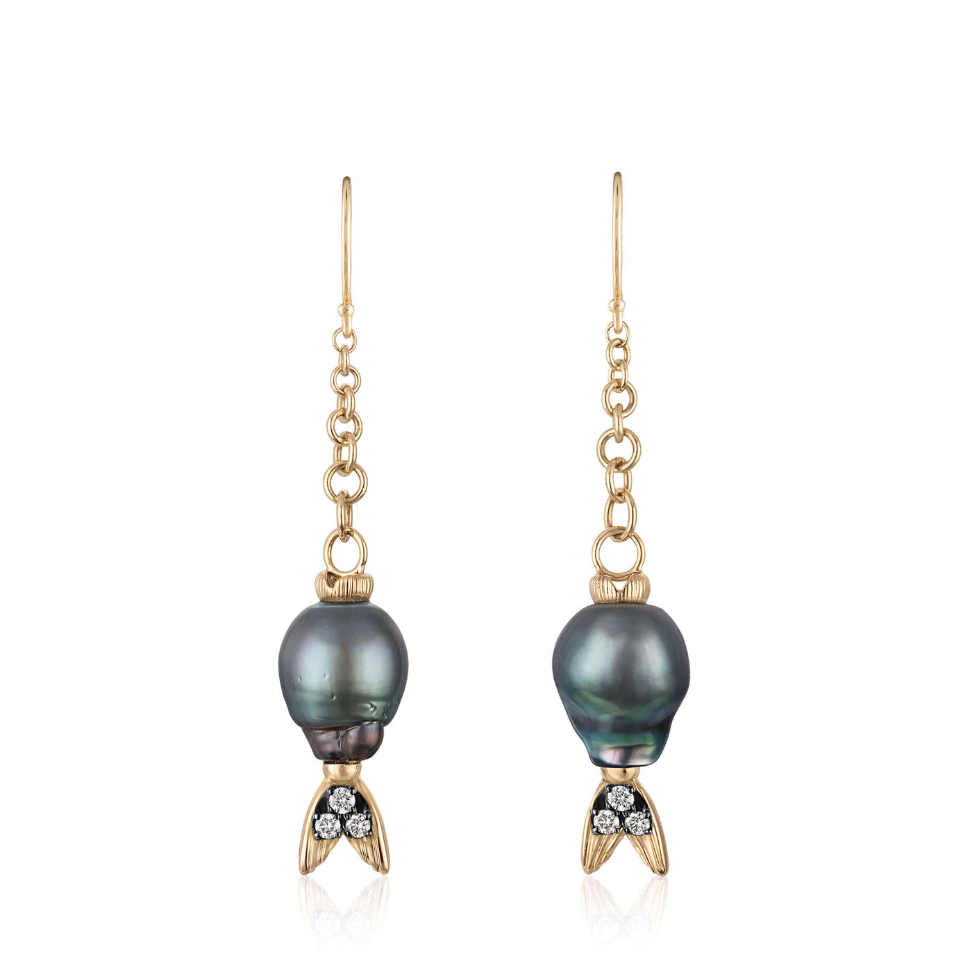 Delphine Pearl Earrings
