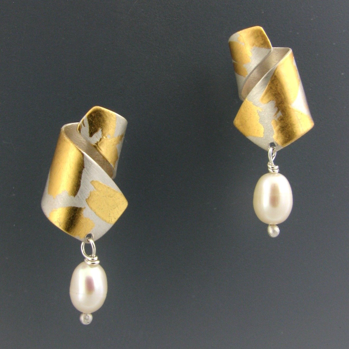 La Petite Earrings