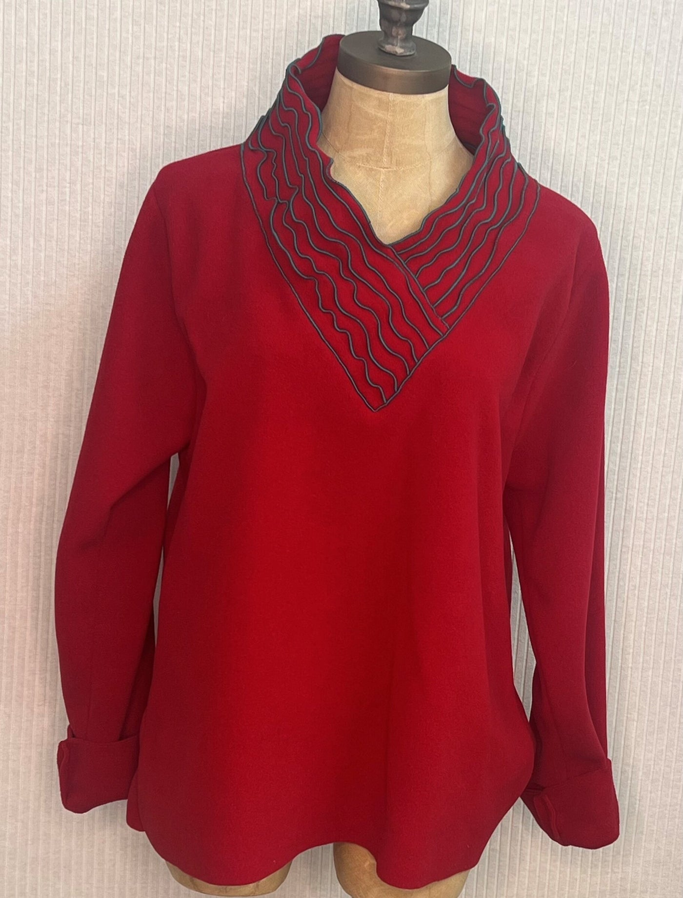 Fleece Lines Top