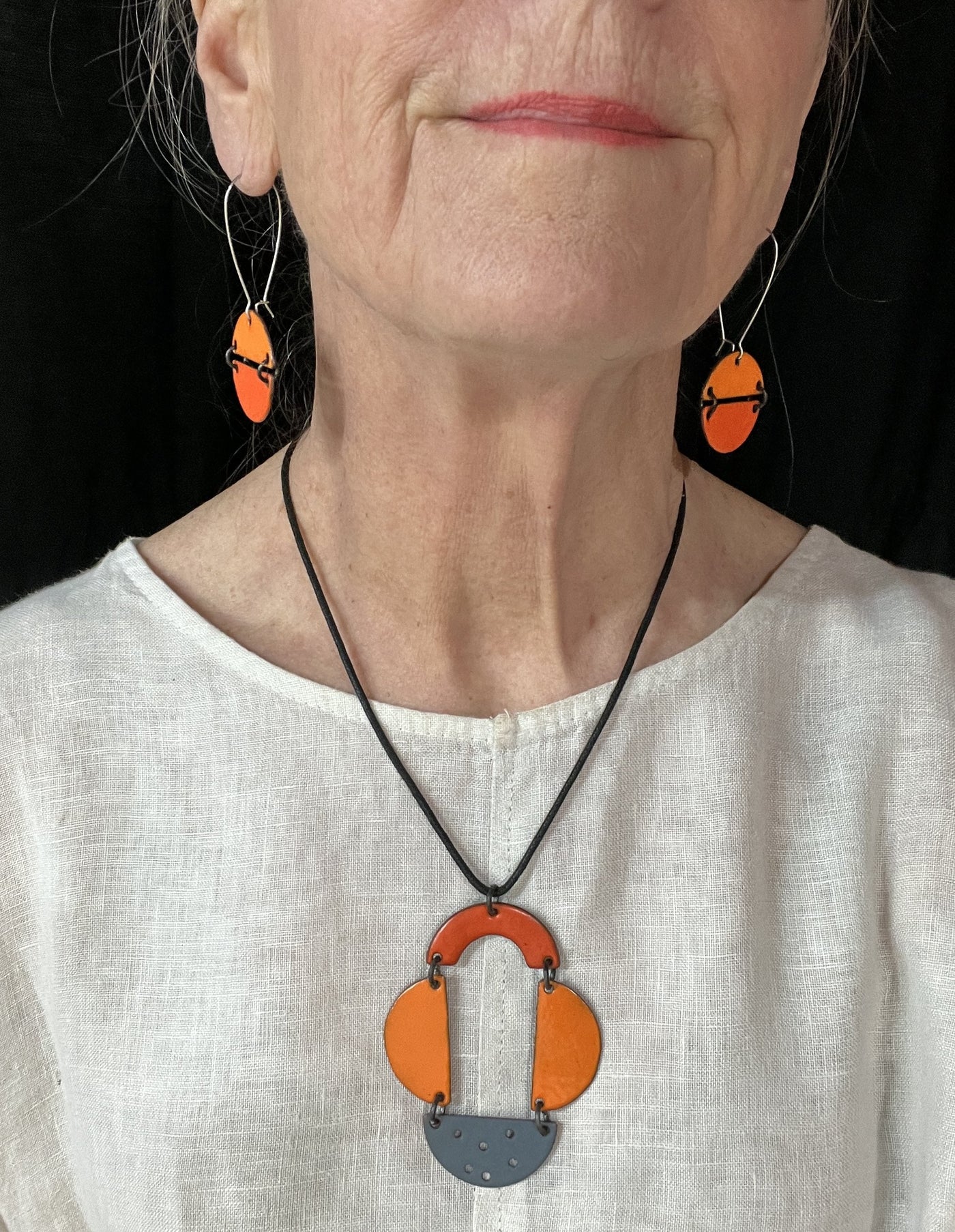 Red/Orange