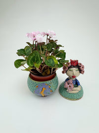 Queen Rose Jar