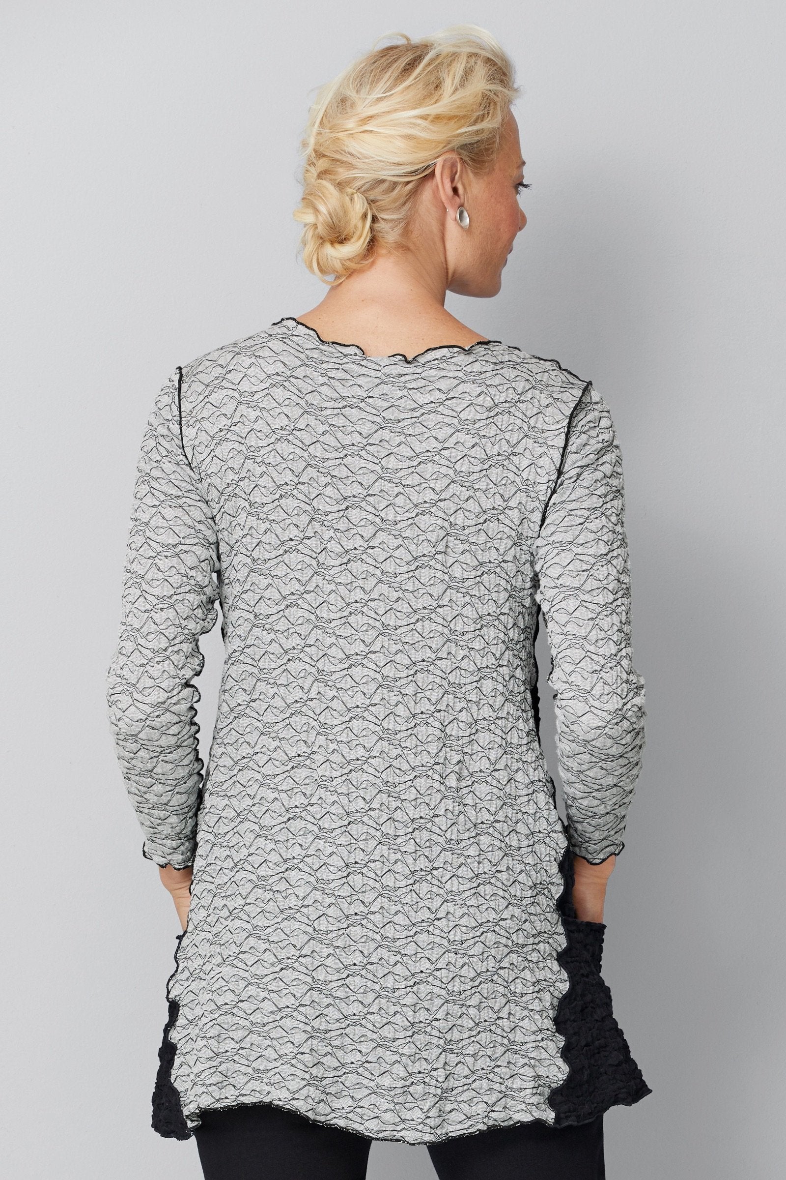 cloud, back view
