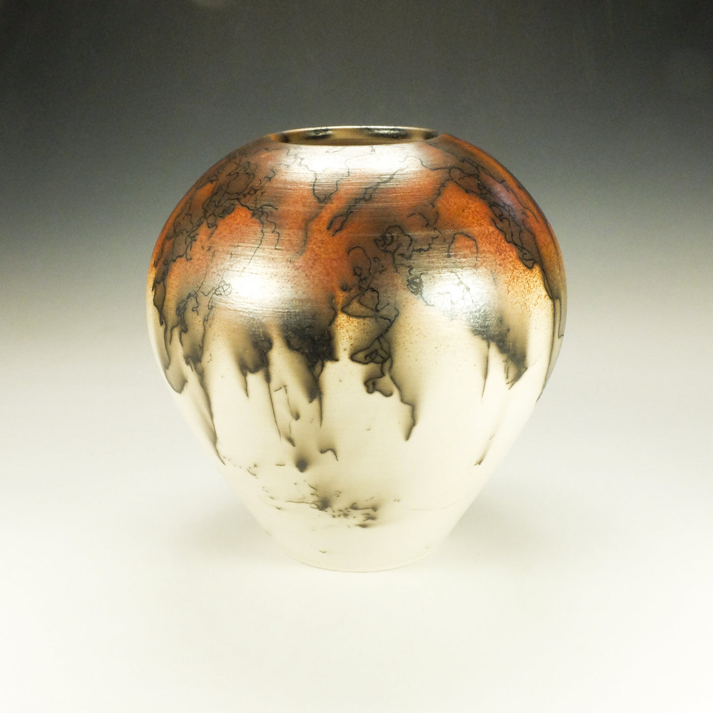 Round Horsehair Raku Jar