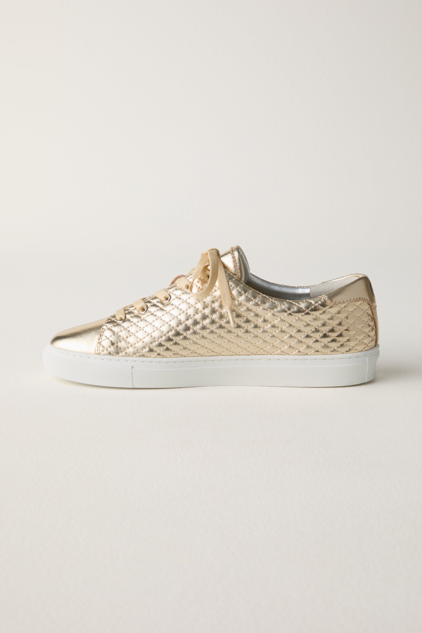 Nova Quilted Sneaker