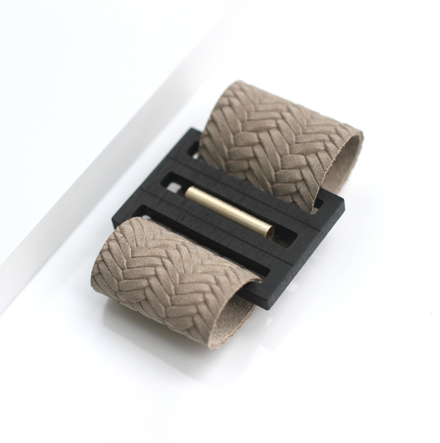 Woven Ladder Wrap