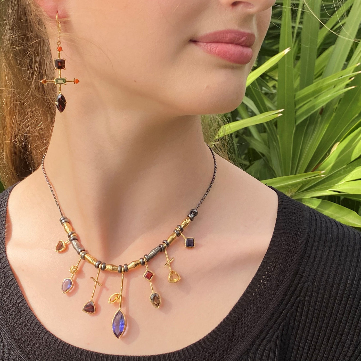 Seven Stick Edge Necklace III