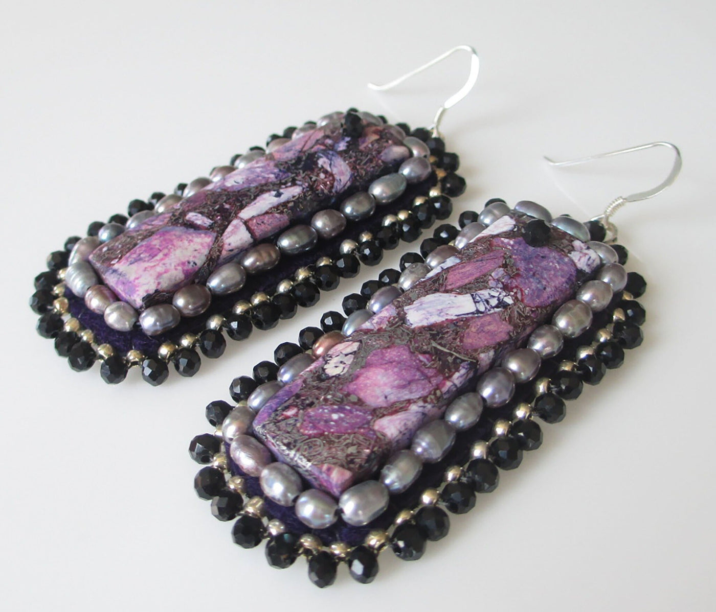 Purple Impression & Pearl Earrings