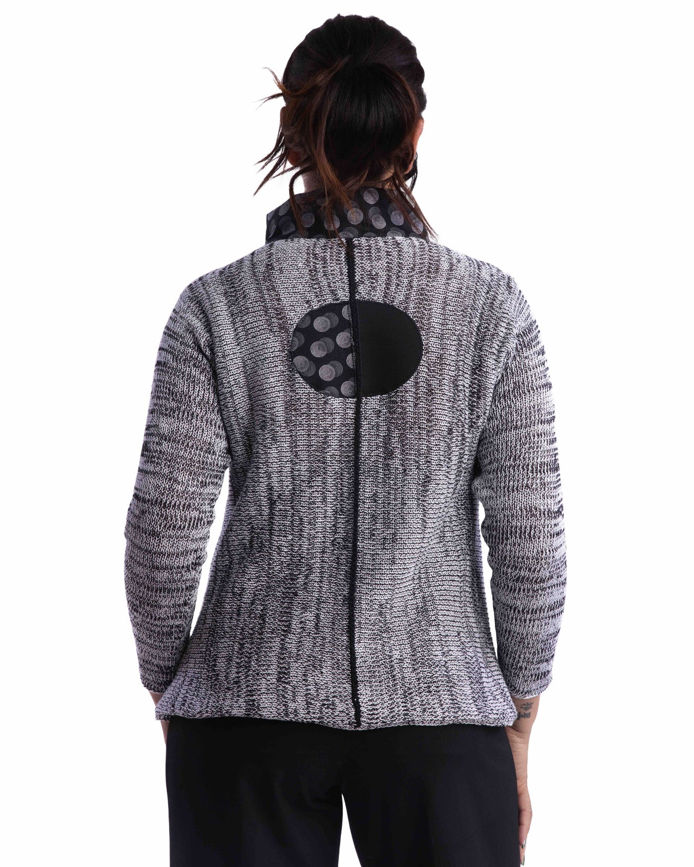 White Tweed/Black