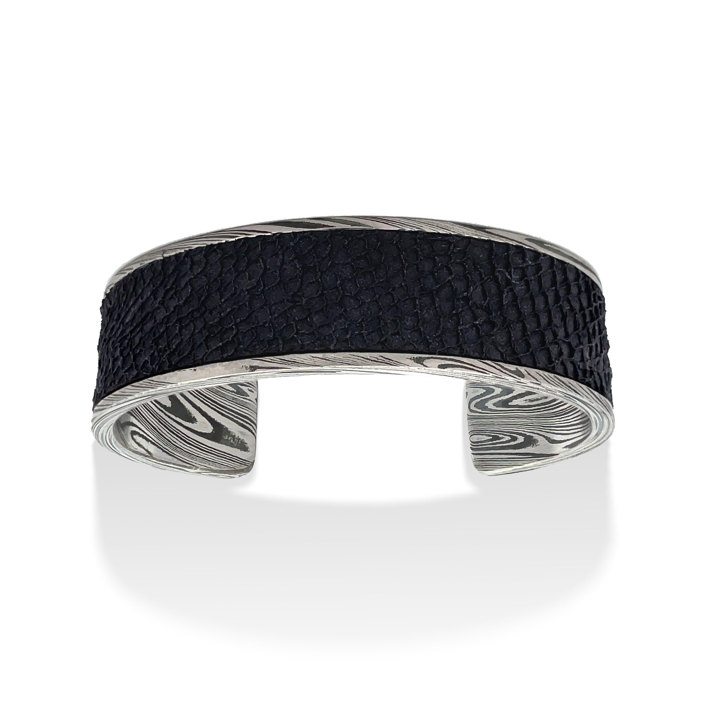 Inversa Lionfish Damascus Steel Cuff