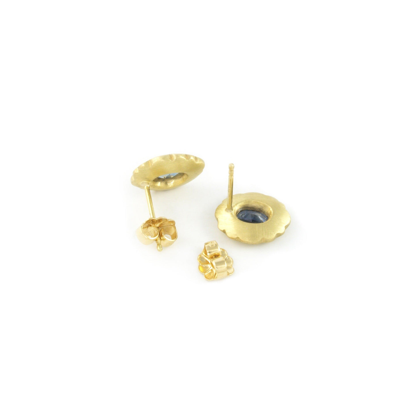 Montana Sapphire Scallop Oval Earrings