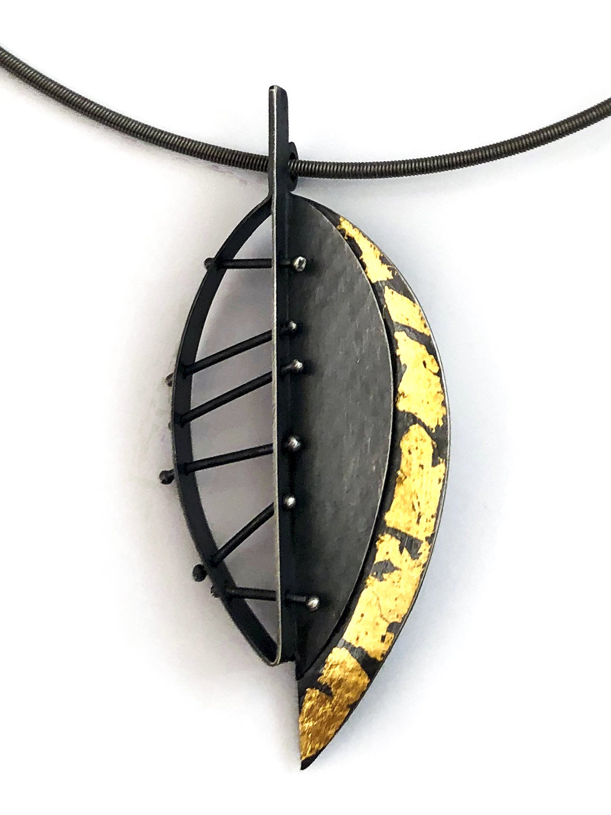 Solitary Leaf Necklace