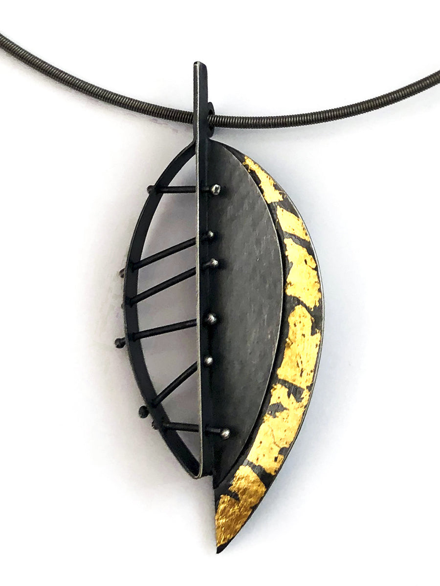 Solitary Leaf Necklace