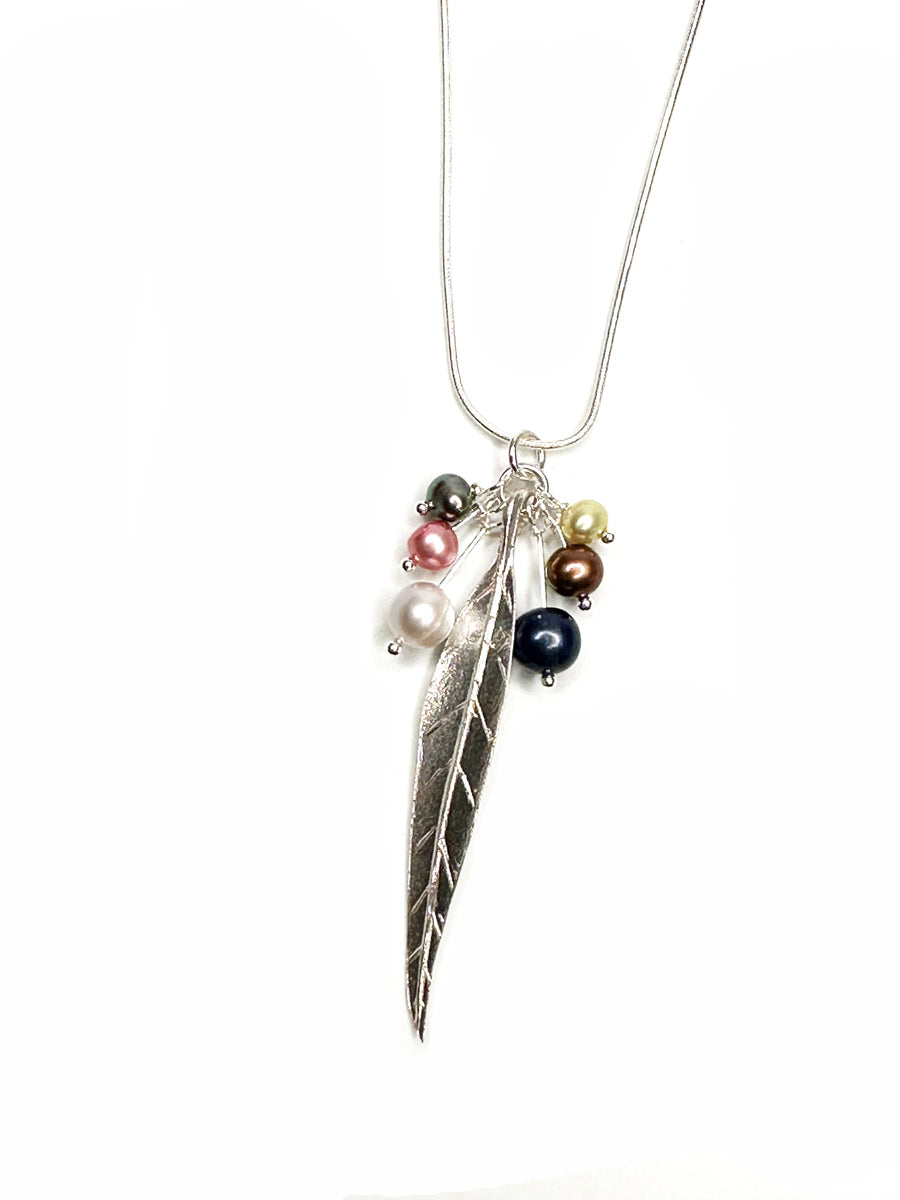 Feather and Pearl Pendant Necklace