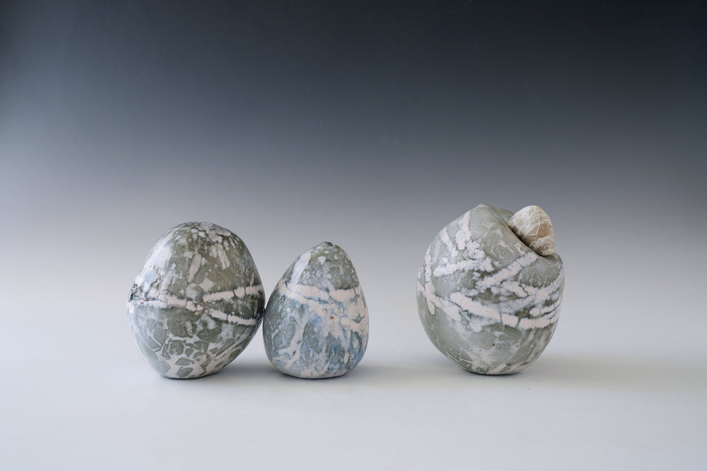 Blue Moon Riverstone Set of 3